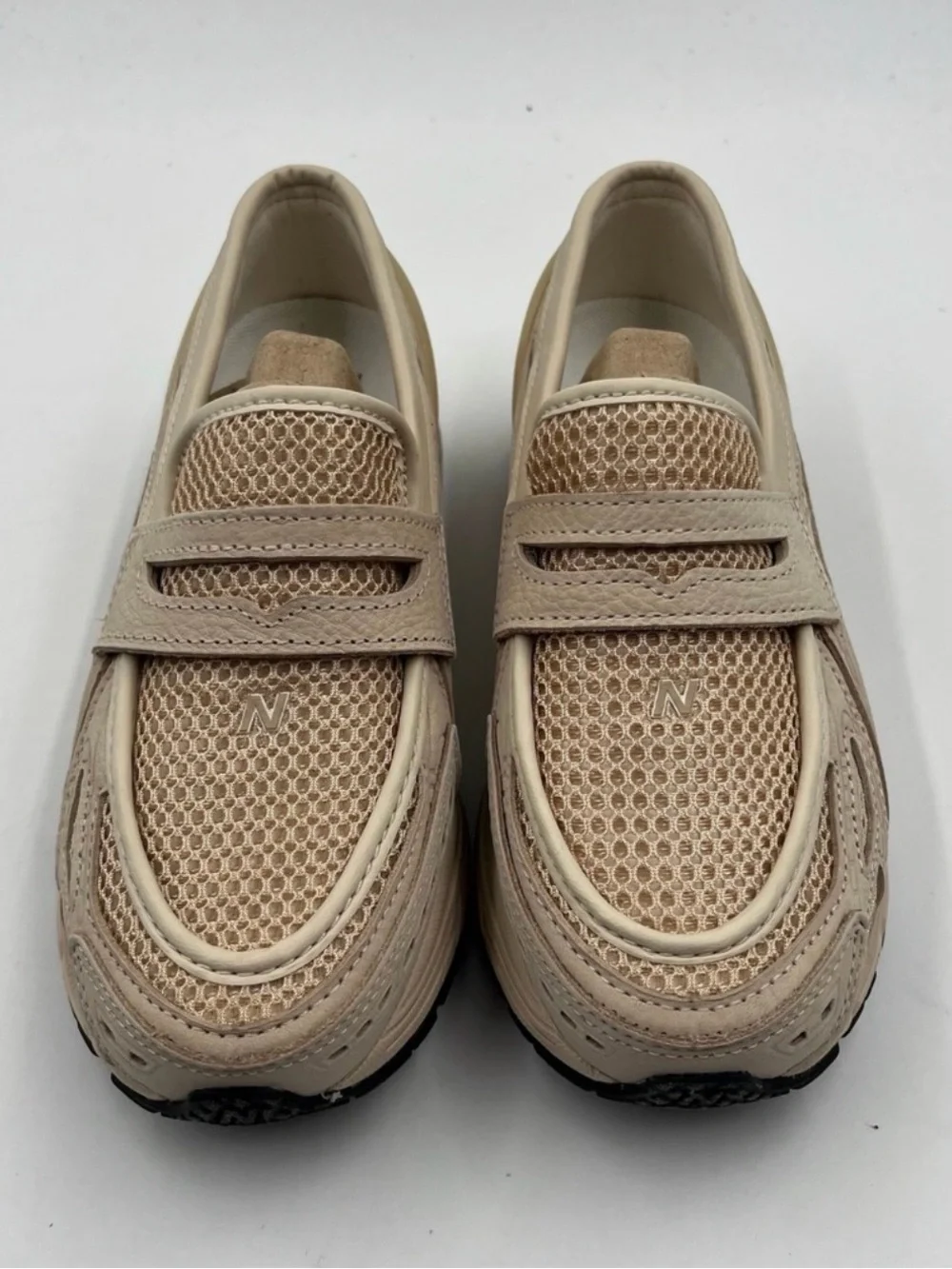 New Balance 1906LN U1906LN Beige Mesh Leather Loafer Sneaker Shoes - Size US 6.5